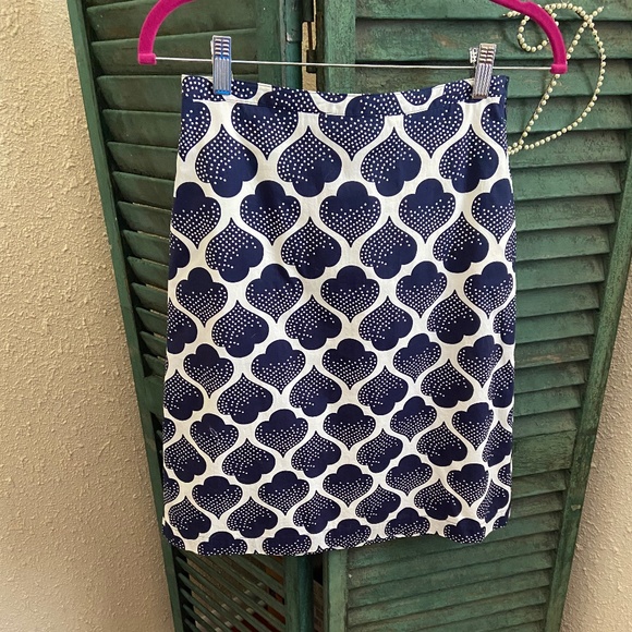 Boden lined cotton skirt, Navy/Ivory, size 2 - Picture 1 of 4